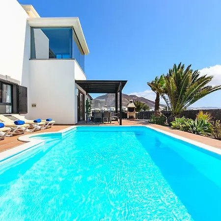 Villa Hipoclub Villas,