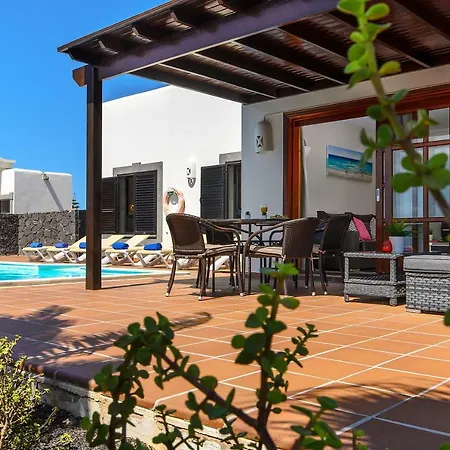 Hipoclub Villas,tabarovilla Villa Playa Blanca (Lanzarote)