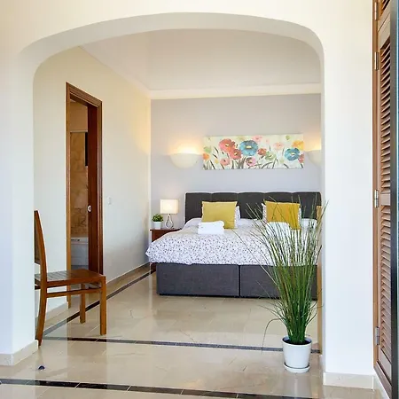 Hipoclub Villas,tabarovilla * Playa Blanca (Lanzarote)