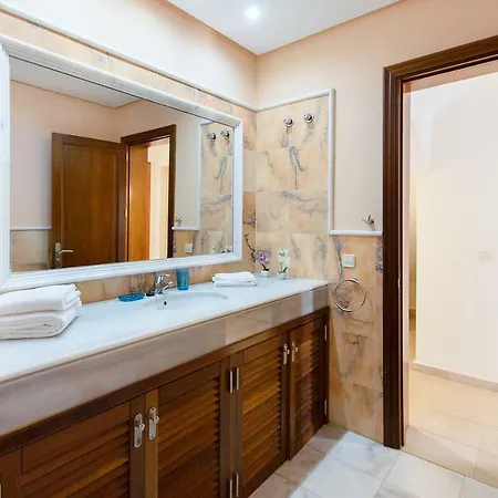 Hipoclub Villas,tabarovilla * Playa Blanca (Lanzarote)