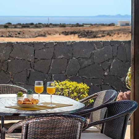 Hipoclub Villas,tabarovilla * Playa Blanca (Lanzarote)